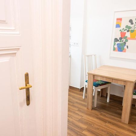 Cozy & Quiet Apartment Near Kiraly Street Free Parking, Ac, Perfect For 4 Guests! Budapešť Exteriér fotografie