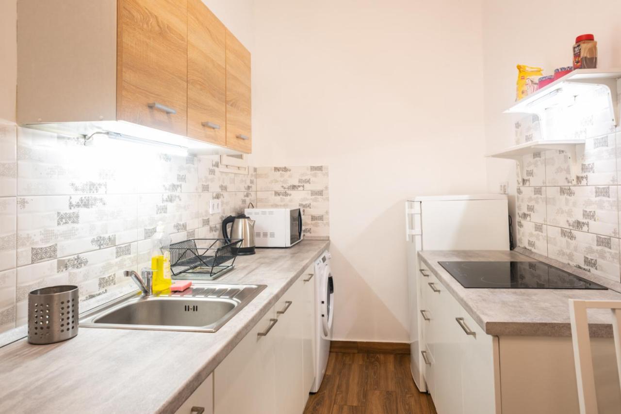 Cozy & Quiet Apartment Near Kiraly Street Free Parking, Ac, Perfect For 4 Guests! Budapešť Exteriér fotografie
